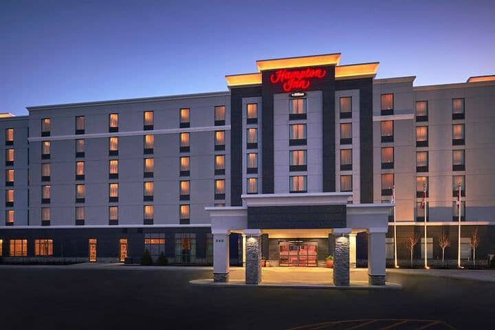 Hotel 30 of 31